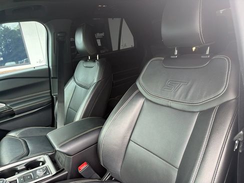 Used 2022 Ford Explorer ST w/ Equipment Group 401A AWD/4WD image 3