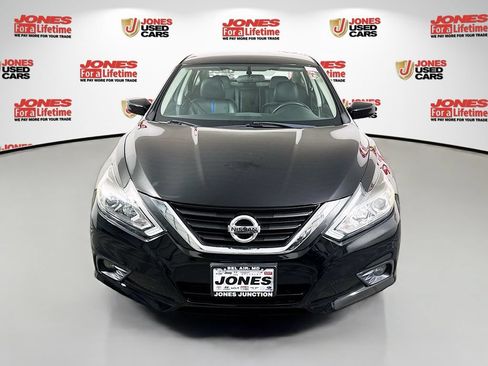 Used 2018 Nissan Altima 2.5 SR w/ SR Special Edition FWD image 12