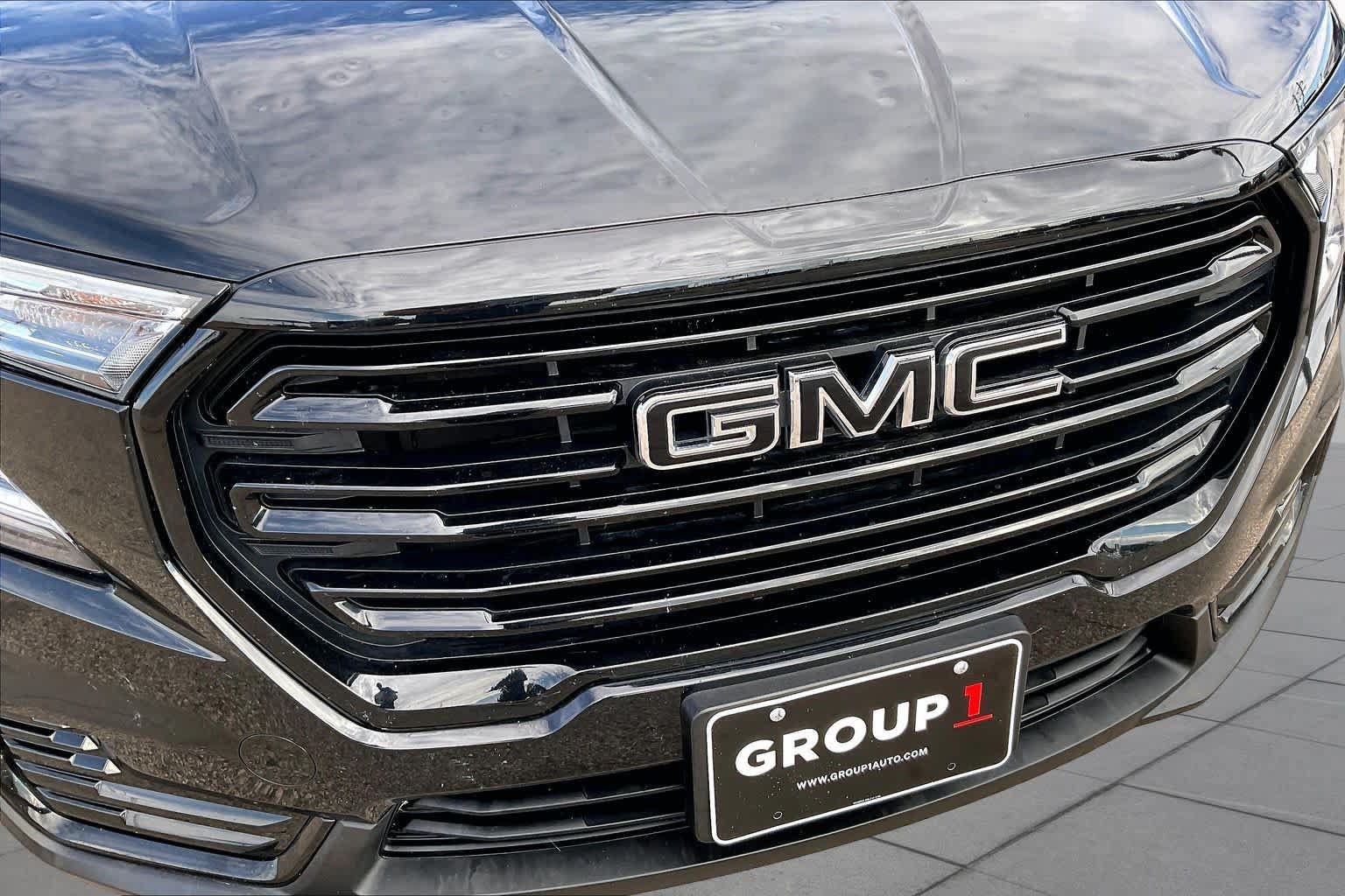 Used 2022 GMC Terrain SLE w/ Driver Convenience Package FWD image 28
