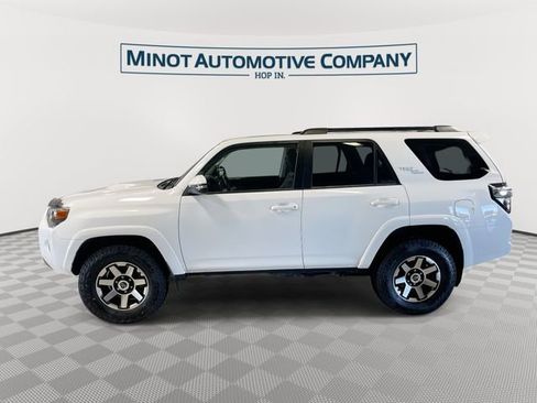 Used 2023 Toyota 4Runner TRD Off-Road Premium w/ Moonroof Package AWD/4WD image 5