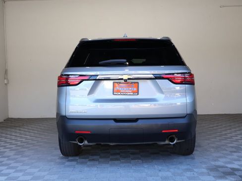 Used 2023 Chevrolet Traverse LS FWD image 11