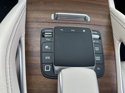 Used 2025 Mercedes-Benz GLS 450 4MATIC image 15