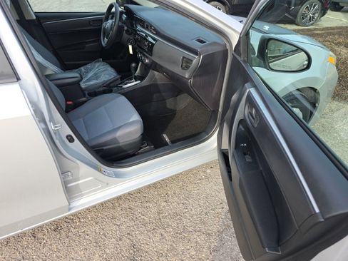 Used 2014 Toyota Corolla L image 8
