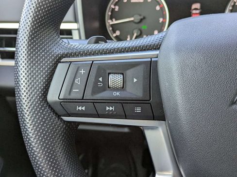 Used 2025 Mitsubishi Outlander ES AWD/4WD image 25
