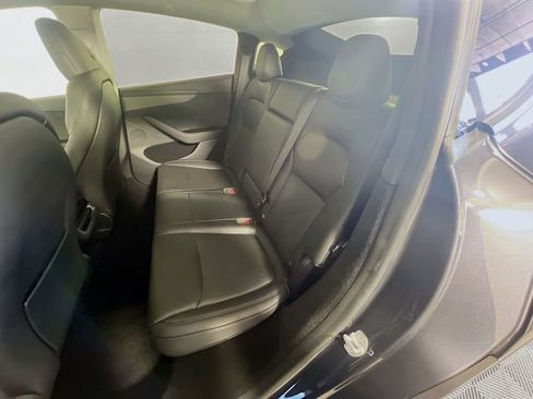 Used 2026 Tesla Model Y Long Range image 25