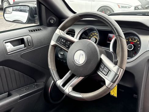 Used 2014 Ford Mustang Shelby GT500 w/ Equipment Group 821A image 19