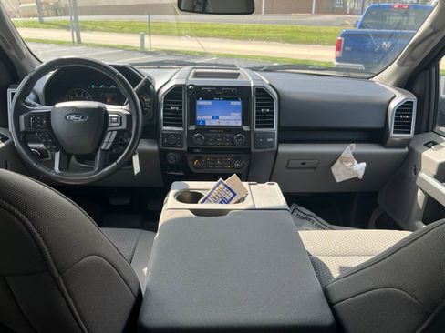 Used 2018 Ford F150 XLT w/ Equipment Group 302A Luxury AWD/4WD image 28