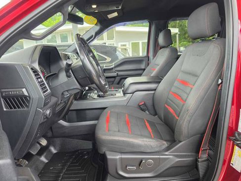 Used 2017 Ford F150 XLT w/ Equipment Group 302A Luxury AWD/4WD image 13