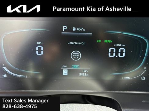 Certified 2025 Kia Sportage EX w/ EX Premium Package AWD/4WD image 8
