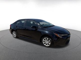 Used 2025 Toyota Corolla LE FWD video 2