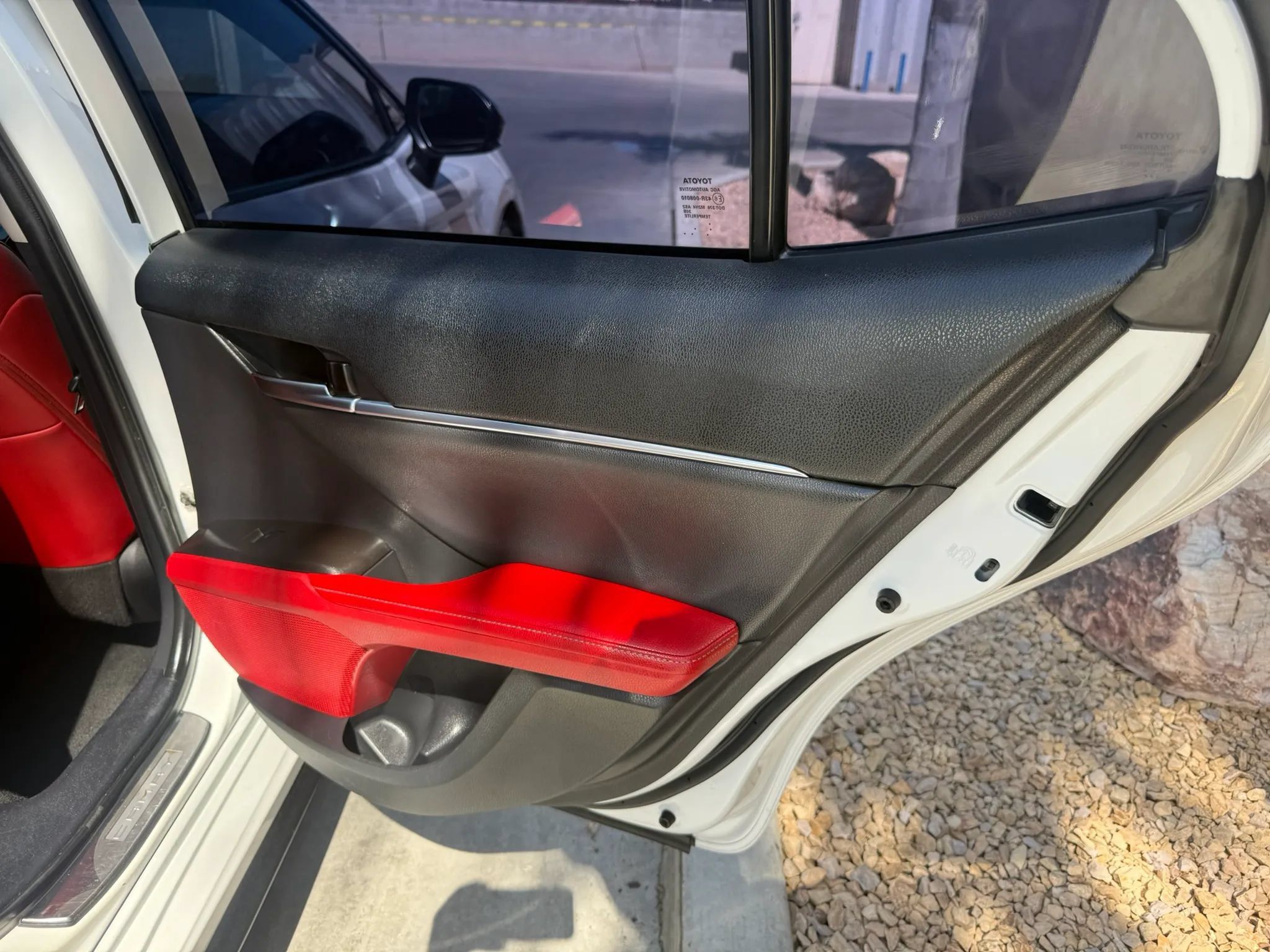 Used 2021 Toyota Camry XSE FWD image 12