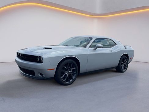 Used 2023 Dodge Challenger SXT w/ Blacktop Package image 3