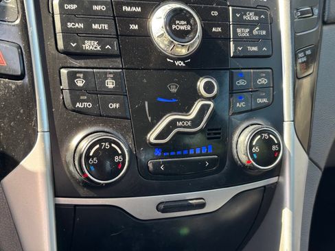 Used 2011 Hyundai Sonata Limited FWD image 10