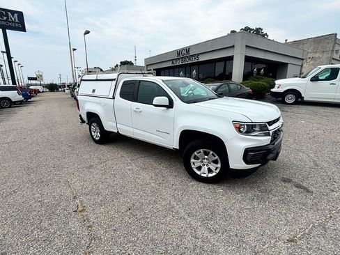 Used 2022 Chevrolet Colorado LT w/ Safety Package RWD image 31