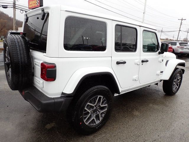 New 2025 Jeep Wrangler Unlimited Sahara w/ Safety Group AWD/4WD image 7