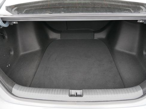 Used 2024 Honda Accord Sport image 17