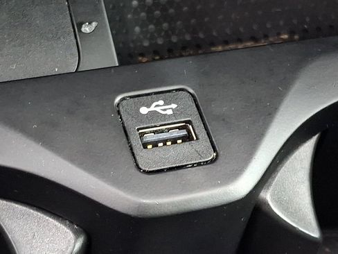 Used 2025 BMW X5 xDrive50e image 27