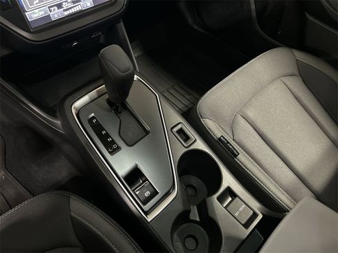 Certified 2025 Subaru Impreza 2.0i image 22