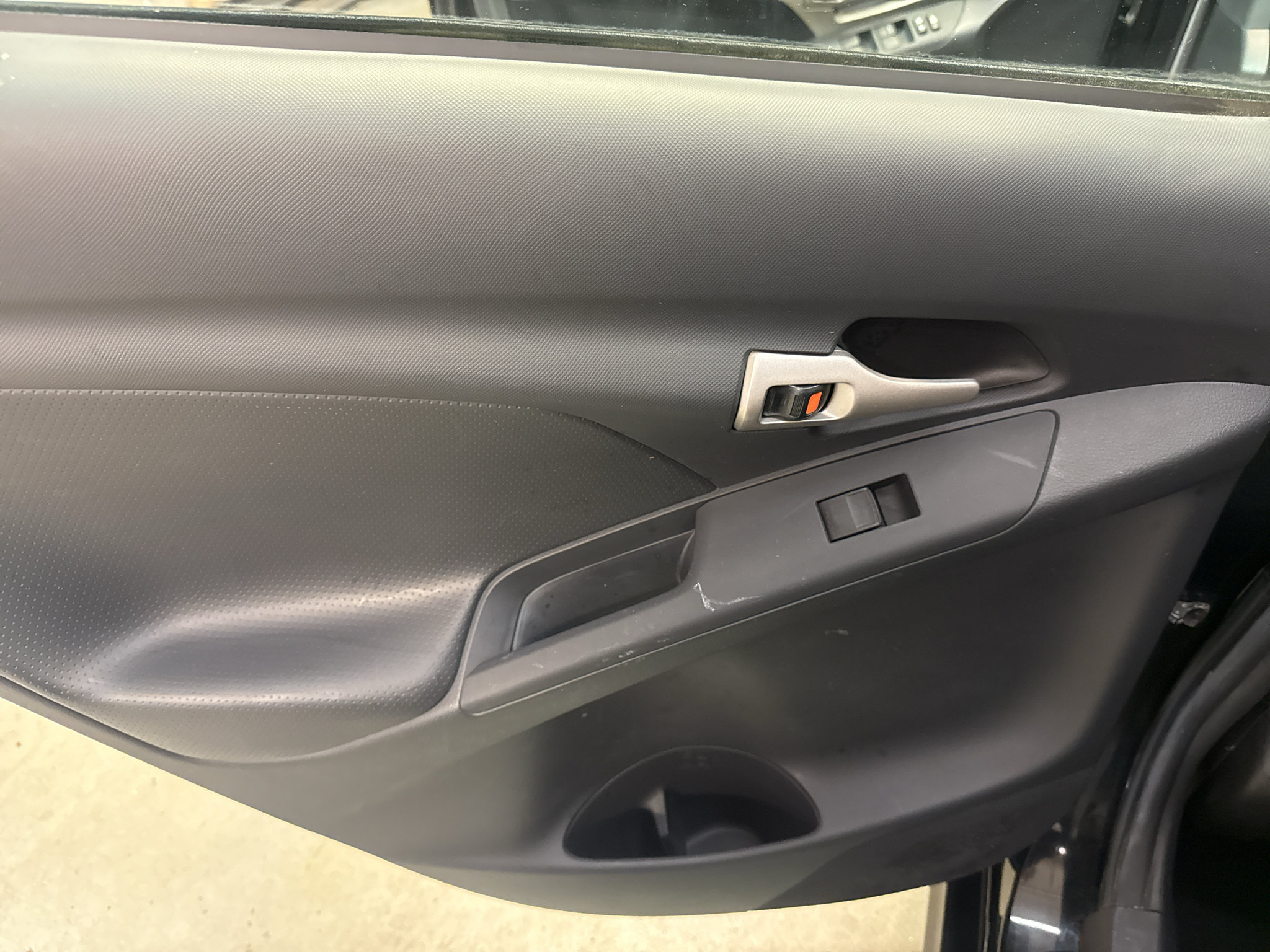 Used 2009 Toyota Matrix FWD image 26