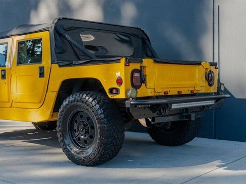 Used 1998 HUMMER H1 4-Door Open Top image 19