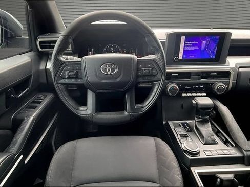 Used 2024 Toyota Tacoma SR5 AWD/4WD image 9