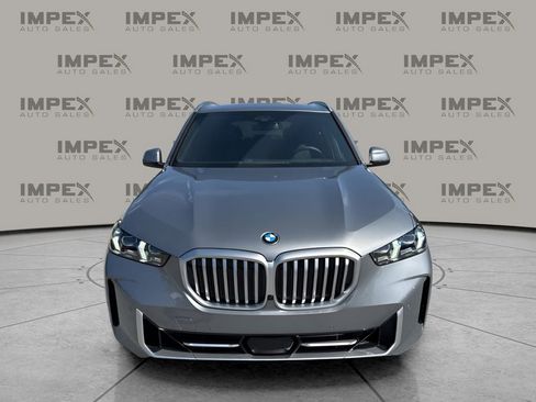 Used 2026 BMW X5 xDrive40i AWD/4WD image 8