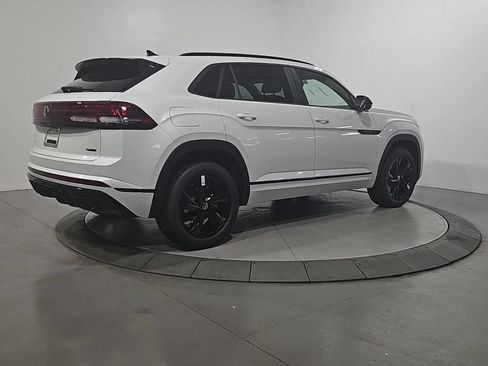 New 2026 Volkswagen Atlas Cross Sport SEL R-Line AWD/4WD image 5