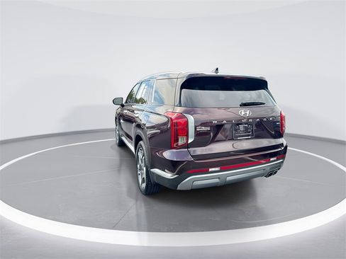 Used 2024 Hyundai Palisade Limited image 6