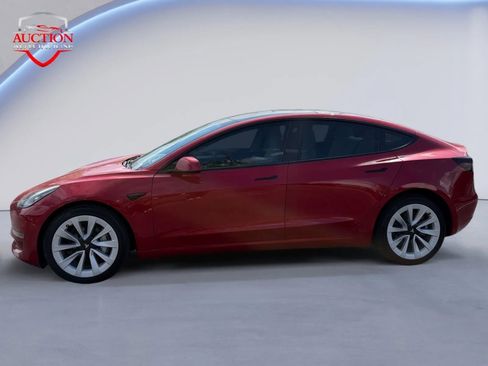 Used 2022 Tesla Model 3 Long Range image 2