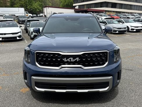 Used 2023 Kia Telluride EX X-Line image 2