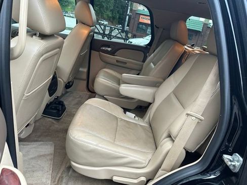 Used 2013 Chevrolet Tahoe LTZ AWD/4WD image 10