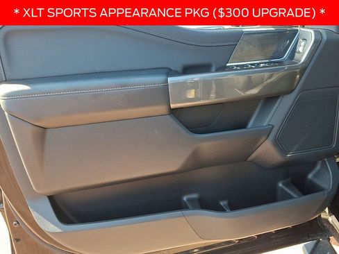 Used 2022 Ford F150 XLT w/ Equipment Group 302A High image 12