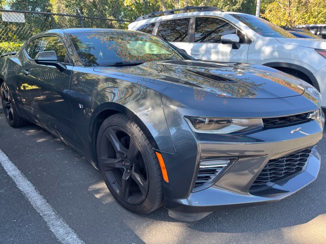 Used 2017 Chevrolet Camaro SS RWD image 2