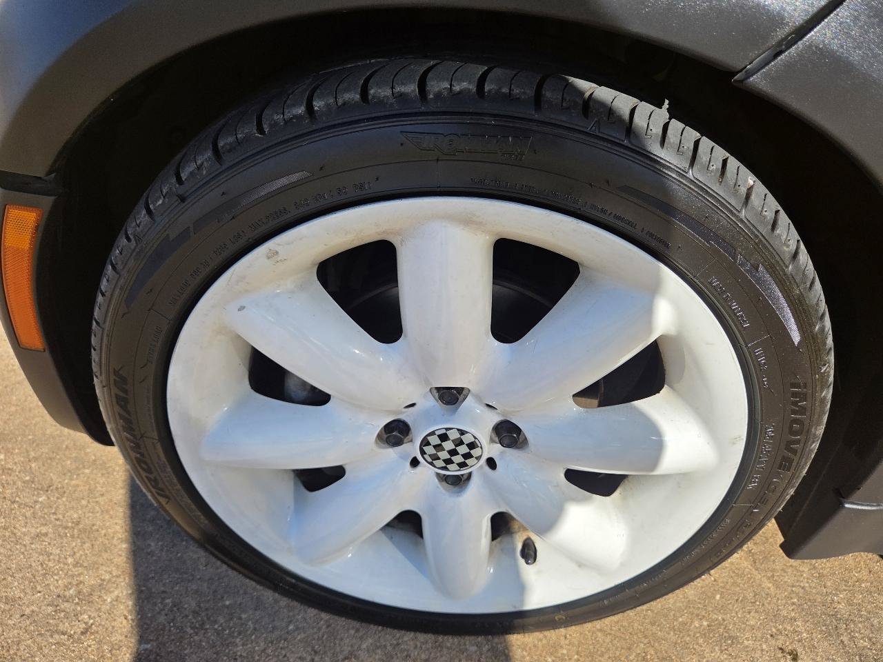 Used 2003 MINI Cooper S FWD image 19