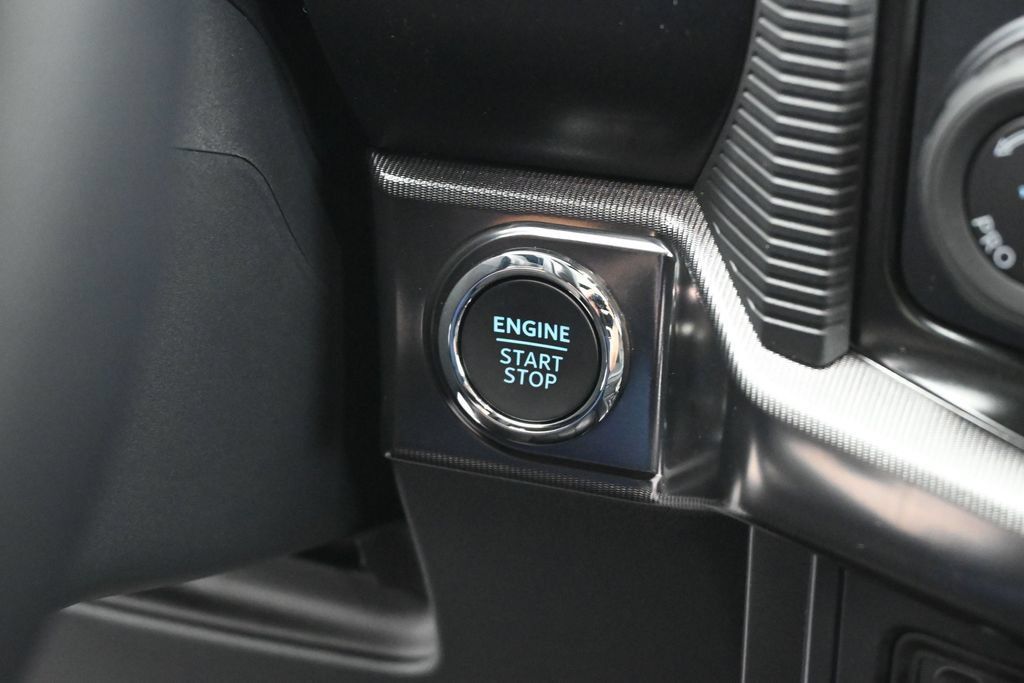 Used 2026 Ford F150 Raptor AWD/4WD image 13