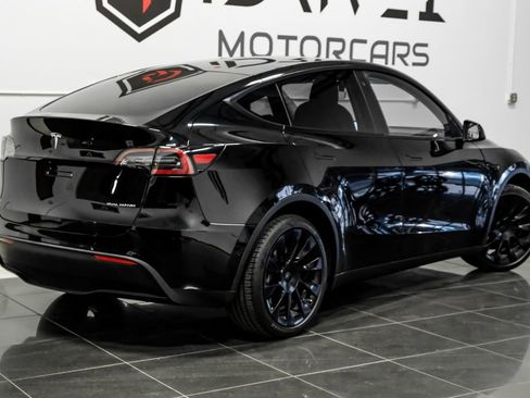Used 2020 Tesla Model Y Long Range AWD/4WD image 10