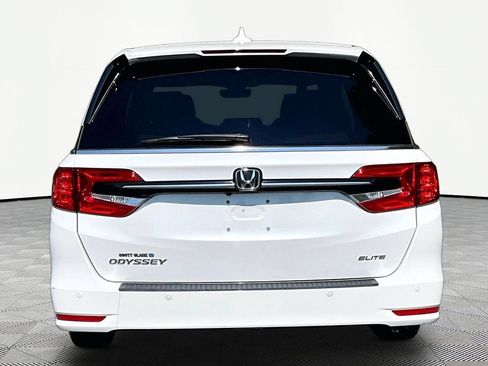 Used 2022 Honda Odyssey Elite image 7