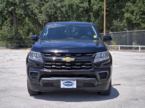 Used 2022 Chevrolet Colorado LT w/ Fleet Safety Package RWD image 2