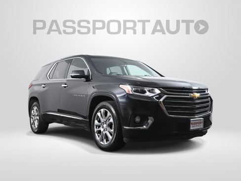 Used 2018 Chevrolet Traverse Premier image 3