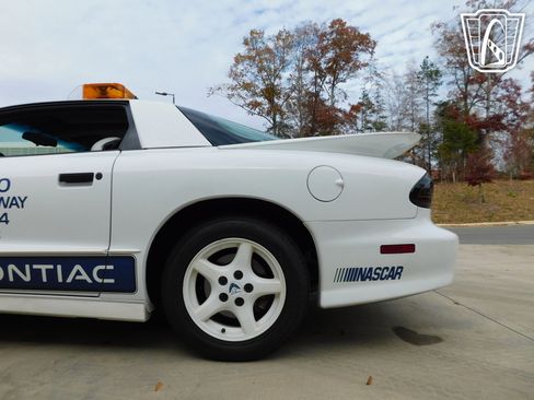 Used 1994 Pontiac Firebird Coupe RWD image 15