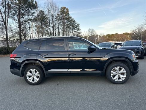 Used 2018 Volkswagen Atlas SE image 6