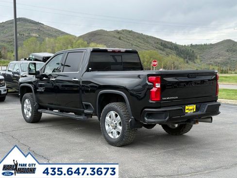 Used 2021 Chevrolet Silverado 3500 High Country w/ Z71 Off-Road Package AWD/4WD image 3