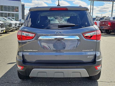 Used 2018 Ford EcoSport Titanium image 5