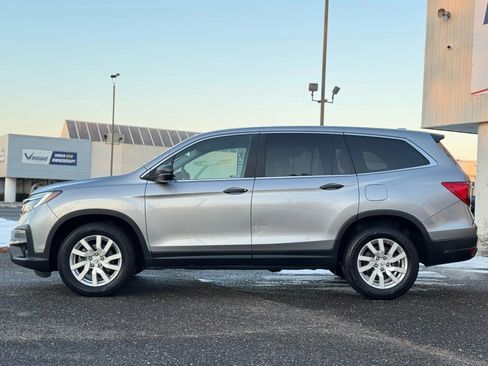 Used 2019 Honda Pilot LX image 2