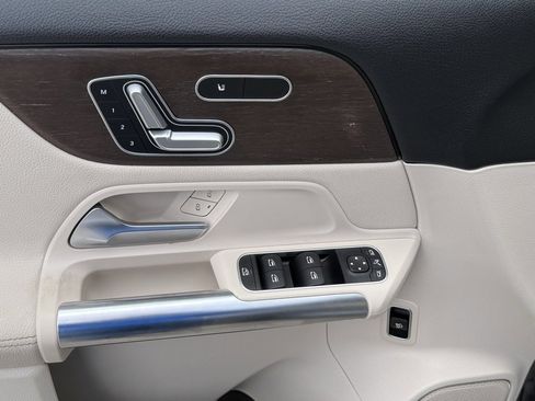 Used 2021 Mercedes-Benz GLA 250 GLA 250 image 13