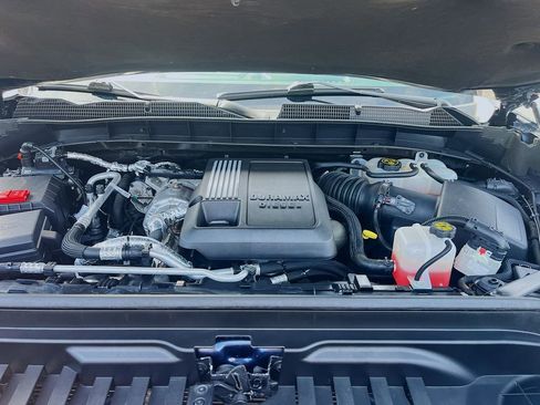 Used 2022 GMC Sierra 1500 SLT w/ SLT Premium Package image 29