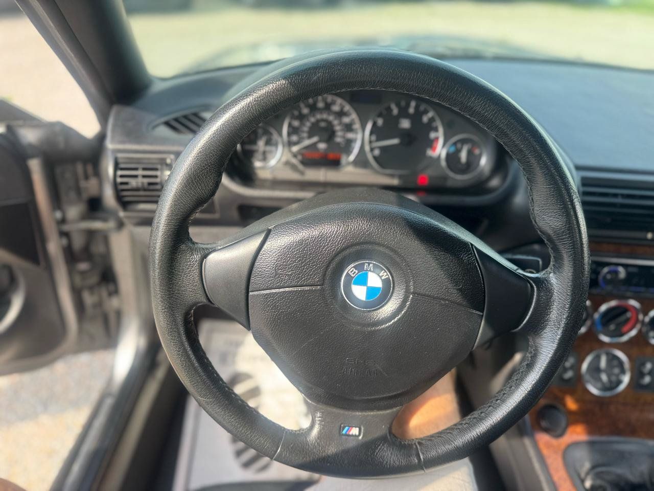Used 2002 BMW Z3 2.5i RWD image 24