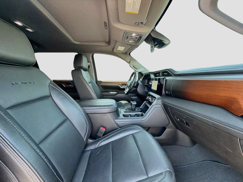Used 2023 GMC Sierra 1500 Denali AWD/4WD image 29
