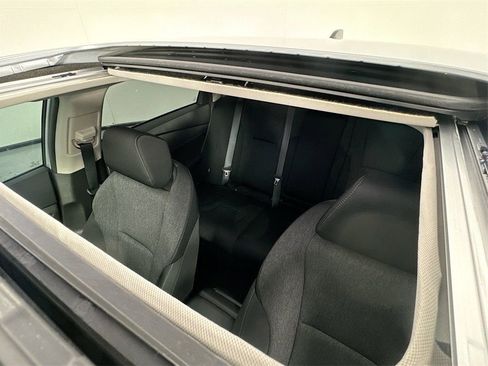 Certified 2025 Honda Accord SE image 30