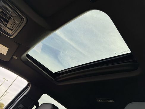 New 2026 GMC Sierra 2500 AT4 w/ AT4 Premium Plus Package image 22